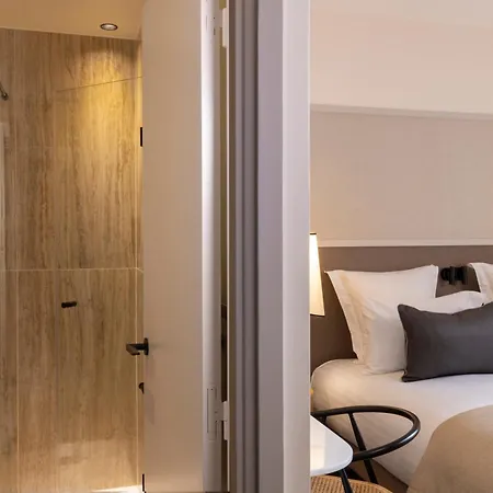 Toujours & 4* Paris