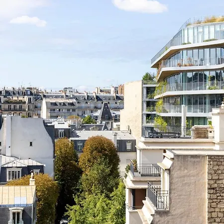 Toujours & Hotel Parigi