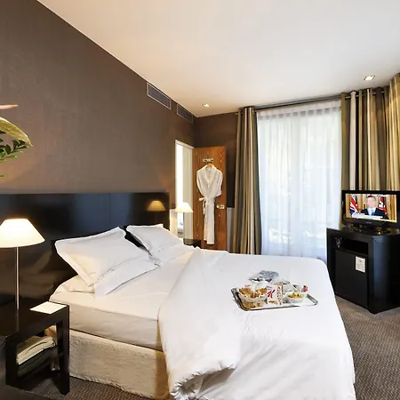Toujours & Hotel Paris
