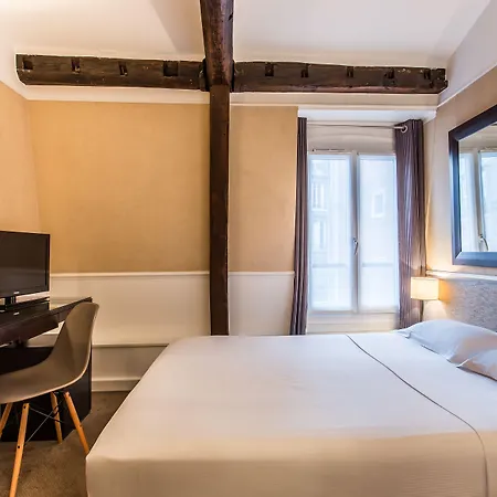 Hotel Toujours &