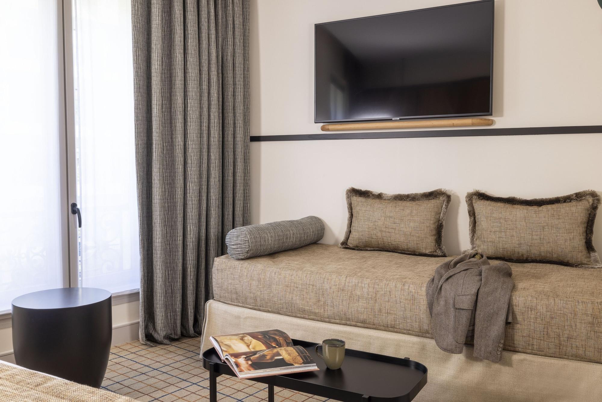 Hotel Toujours & Parigi
