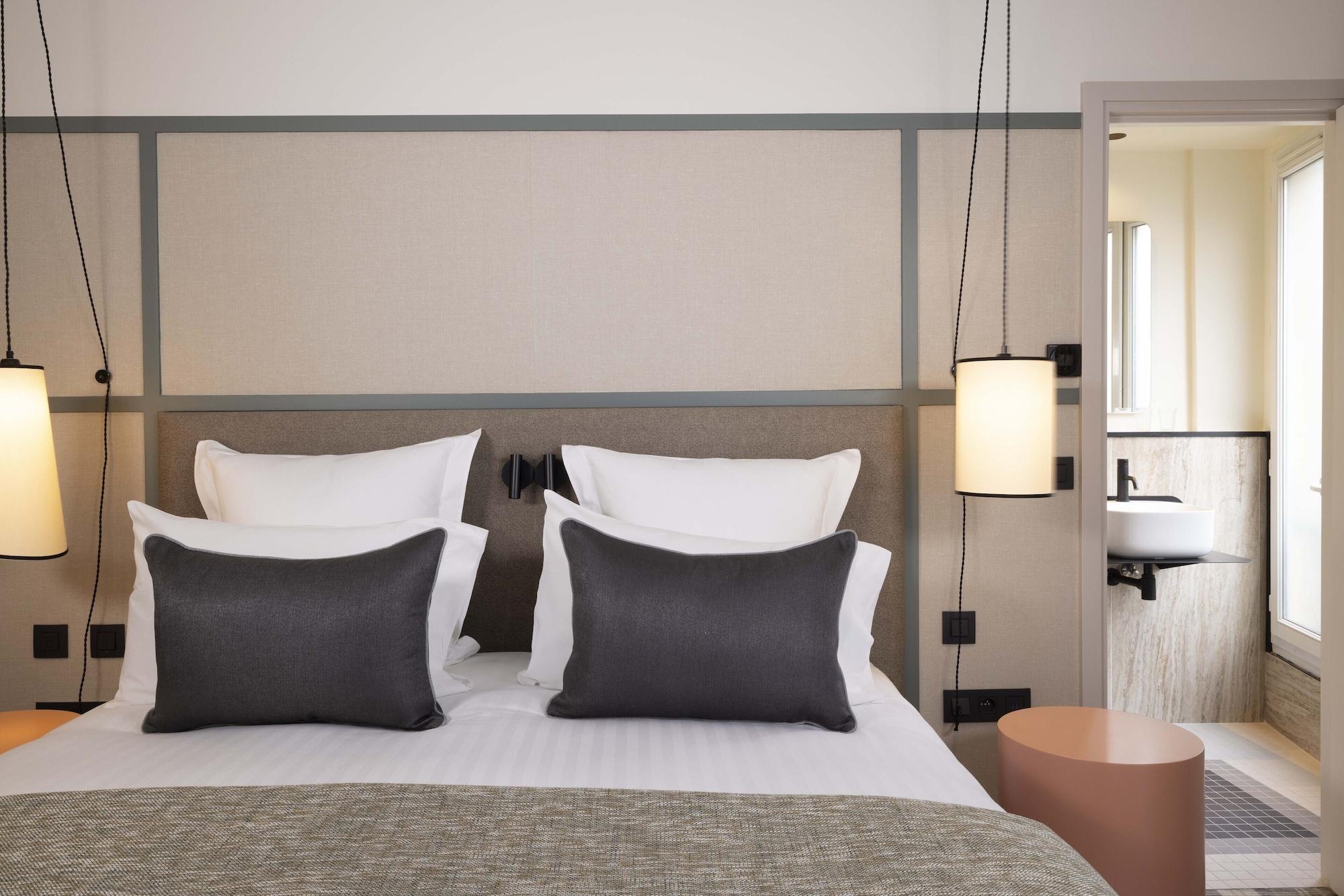 Toujours & Hotel Parigi