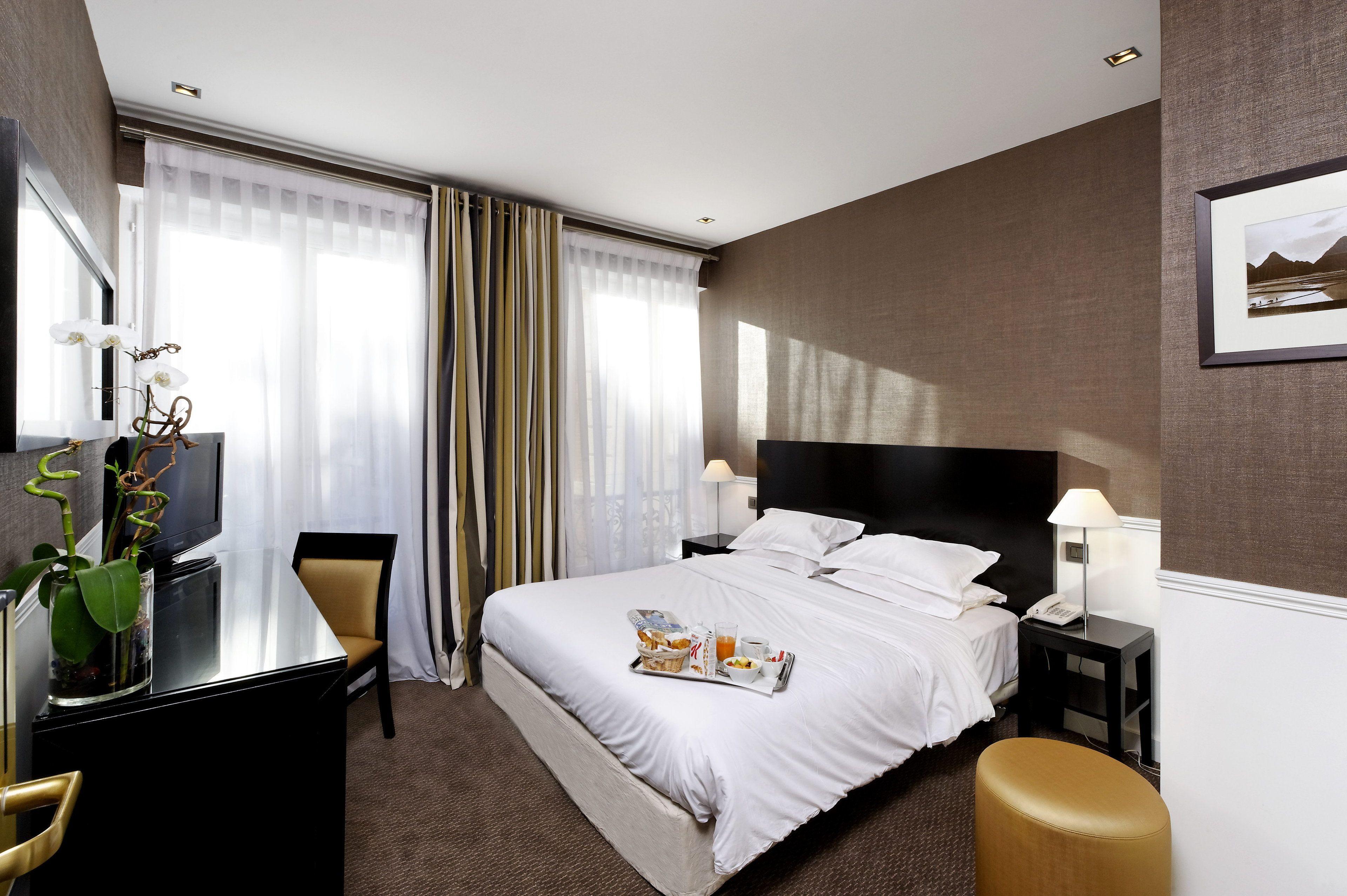 Toujours & Hotel Parigi