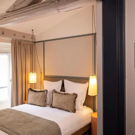 Toujours & Hotel Parigi