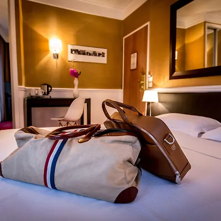 Toujours & Hotel